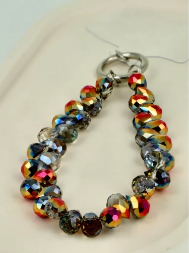Przejdź do produktu Kolorowy, fasetowany brelok ze szkła